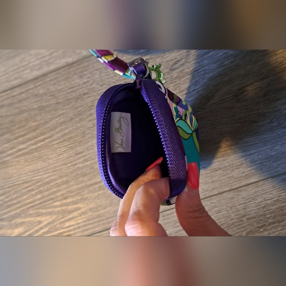 Vera Bradley small pouch - Picture 3 of 5